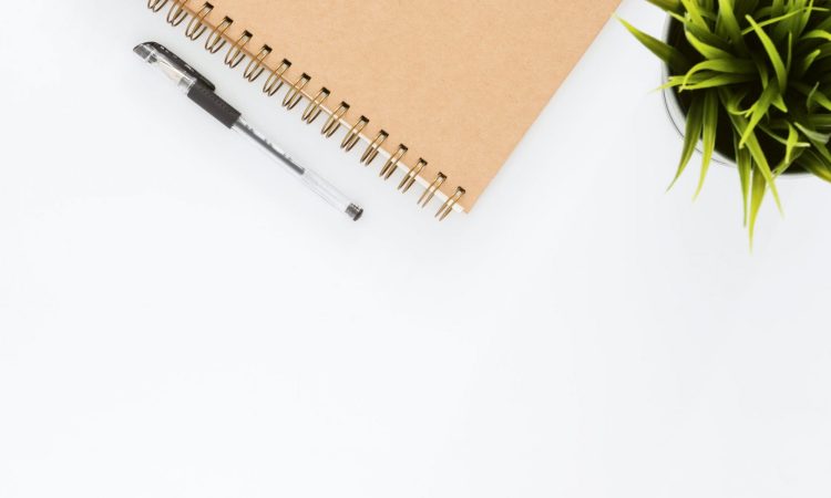 En TILDES Y COMAS corregimos tu texto, sea del tipo que sea. Corrección de estilo.